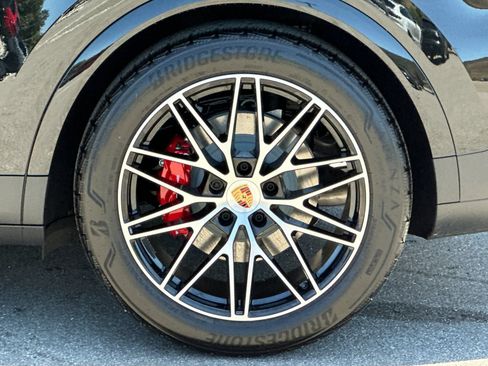 New 2026 Porsche Cayenne S AWD/4WD image 43