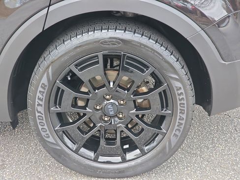 Used 2021 Kia Telluride SX w/ Nightfall Edition Package image 36