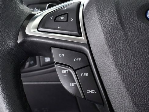 Used 2024 Ford Edge SEL w/ Convenience Package image 33