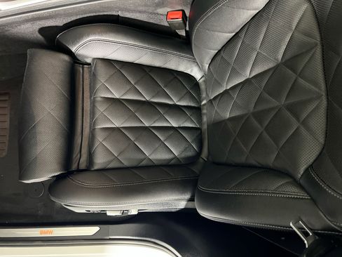 Used 2026 BMW X7 xDrive40i image 25