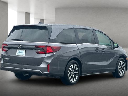 New 2026 Honda Odyssey EX-L image 4