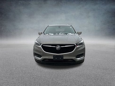 Used 2018 Buick Enclave Essence w/ Trailering Package image 11