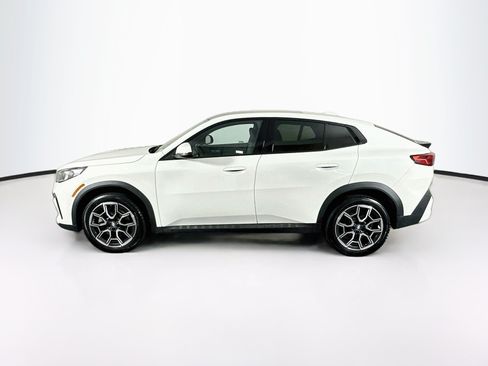 Used 2026 BMW X2 xDrive28i AWD/4WD image 4