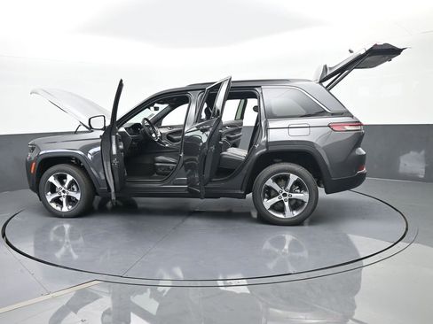 New 2026 Jeep Grand Cherokee Limited AWD/4WD image 59