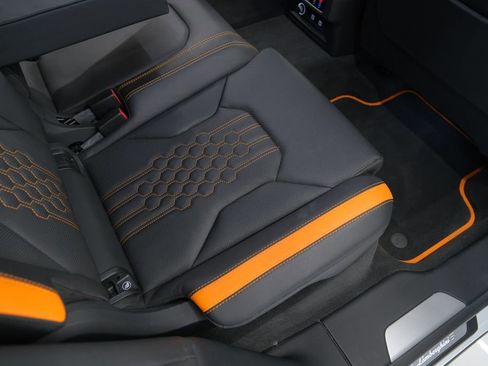 Used 2023 Lamborghini Urus S AWD/4WD image 30