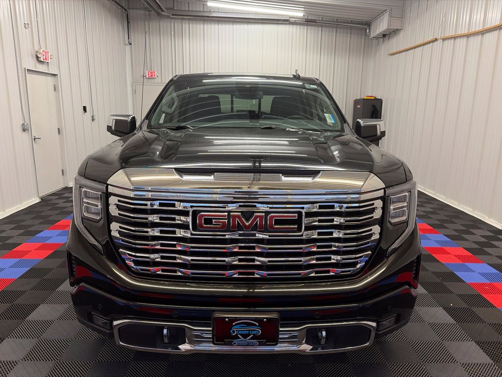 Used 2025 GMC Sierra 1500 Denali AWD/4WD image 8