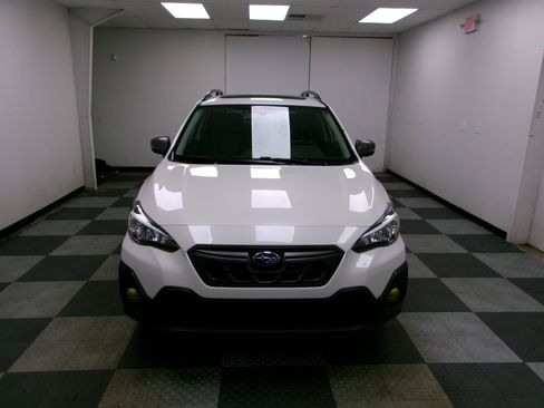 Used 2021 Subaru Crosstrek 2.5i Sport w/ Moonroof Package AWD/4WD image 16
