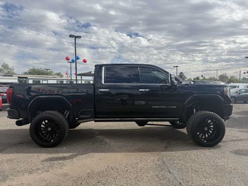 Used 2021 GMC Sierra 2500 Denali w/ Denali Ultimate Package AWD/4WD image 4