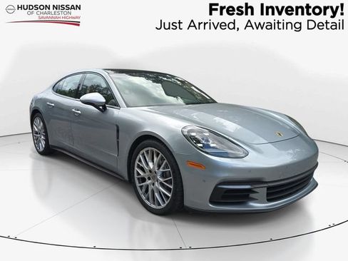 Used 2019 Porsche Panamera 4 AWD/4WD image 1