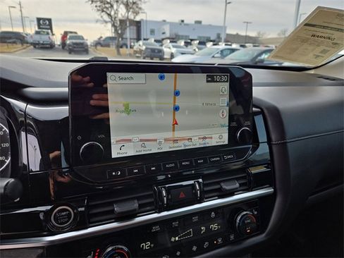 Certified 2023 Nissan Pathfinder SL image 24