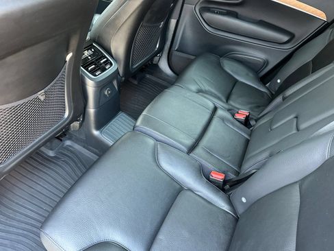 Used 2023 Volvo XC90 T8 Plus w/ Protection Package Premier AWD/4WD image 12