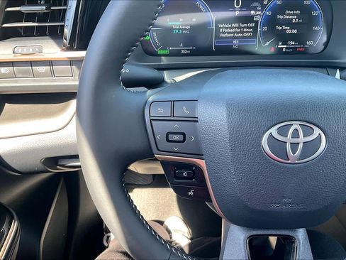 Used 2026 Toyota Crown Nightshade image 23