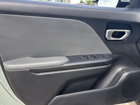 Used 2025 Kia K4 FWD image 25
