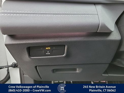 New 2026 Volkswagen Tiguan SE R-Line image 29