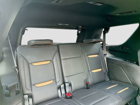 Used 2023 GMC Yukon AT4 image 28