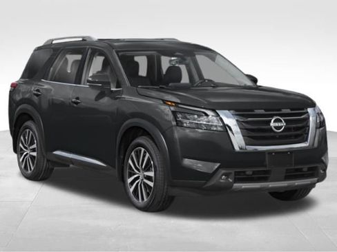 New 2025 Nissan Pathfinder Platinum w/ Cargo Package image 6