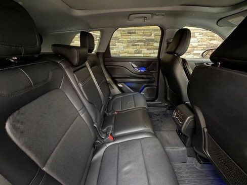 Used 2021 Lincoln Corsair AWD image 33
