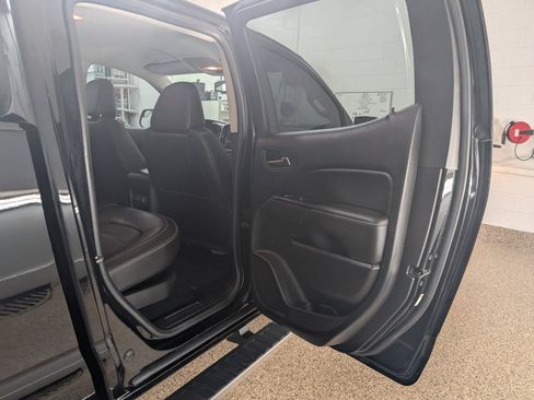 Used 2017 GMC Canyon Denali AWD/4WD image 15
