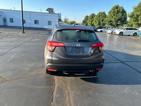 Used 2018 Honda HR-V LX image 6