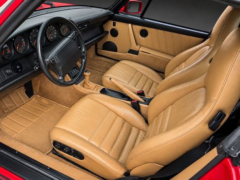 Used 1990 Porsche 911 Carrera image 2