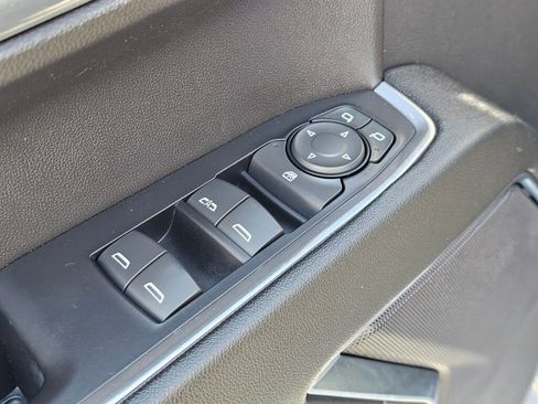 Certified 2024 Chevrolet Silverado 1500 LT w/ Z71 Off-Road Package AWD/4WD image 31