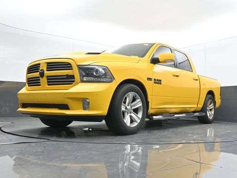 Used 2016 RAM 1500 Sport w/ Stinger Yellow Sport Package AWD/4WD image 34