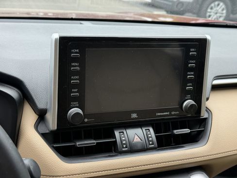 Certified 2021 Toyota RAV4 XLE Premium FWD image 11