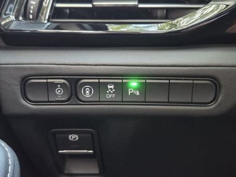 Certified 2025 Acura MDX FWD w/ Technology Package image 22