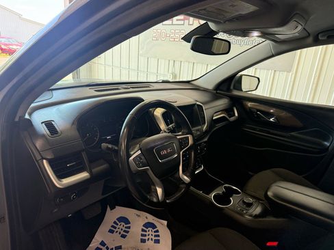 Used 2018 GMC Terrain SLE w/ Driver Convenience Package AWD/4WD image 8