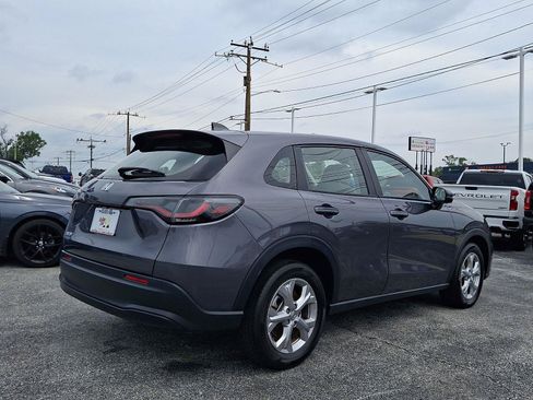 Used 2023 Honda HR-V LX image 6