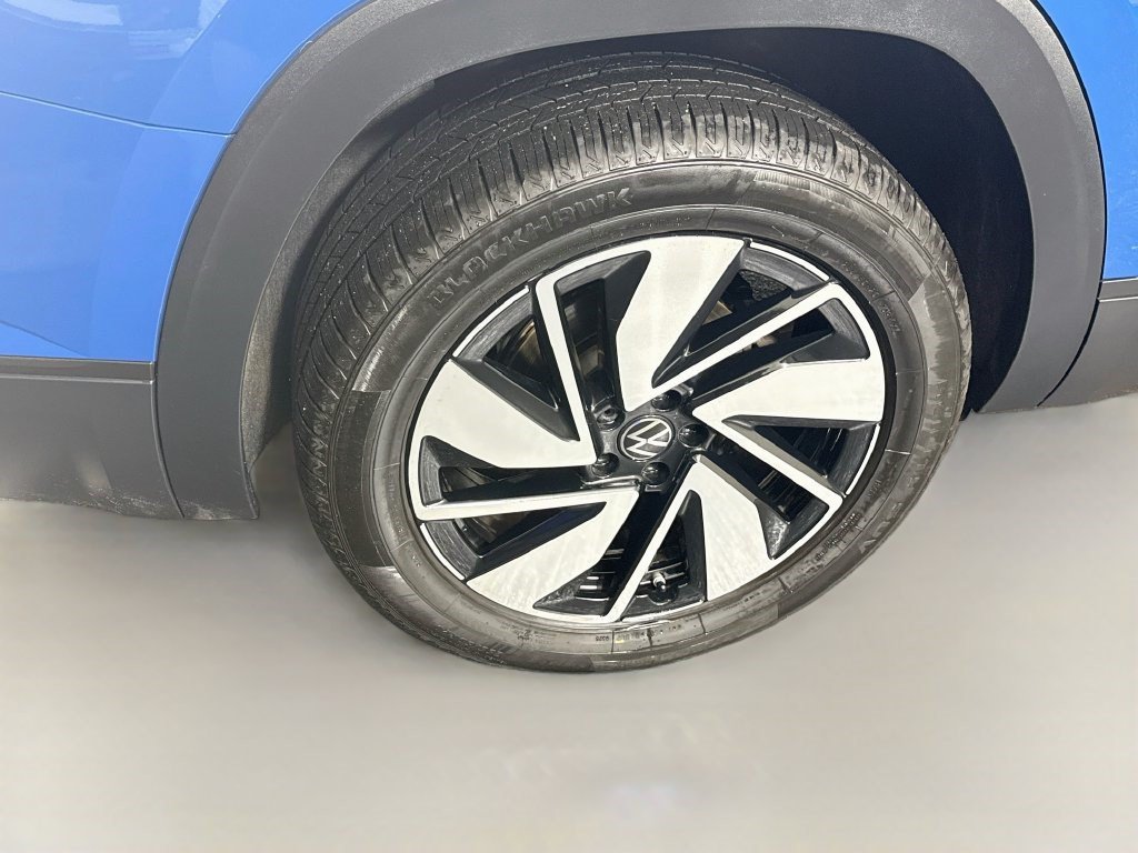 Used 2026 Volkswagen Atlas SE FWD image 32