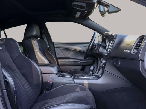 Used 2022 Dodge Charger Scat Pack w/ Daytona Edition Group image 35