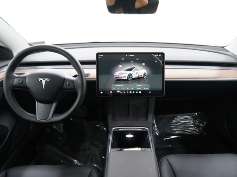 Used 2023 Tesla Model 3 Standard Range RWD image 13