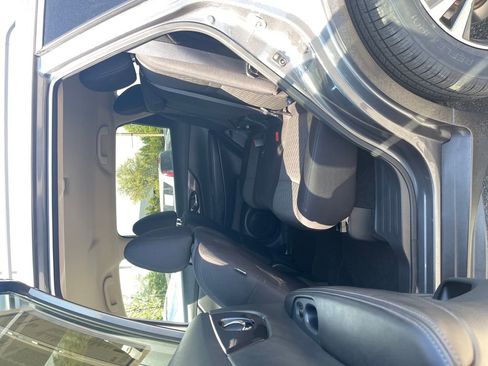 Used 2020 Nissan Rogue SV w/ Premium Package AWD/4WD image 15