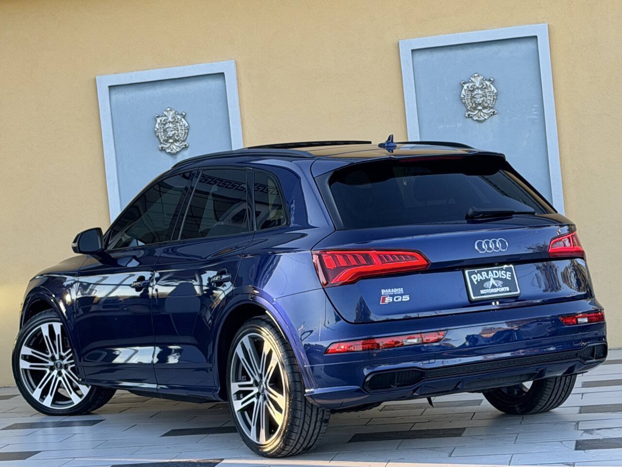 Used 2020 Audi SQ5 Premium Plus w/ Premium Plus Package AWD/4WD image 6