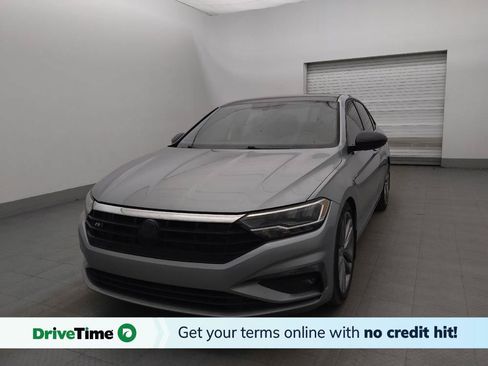 Used 2019 Volkswagen Jetta R-Line w/ R-Line Cold Weather Package FWD image 1