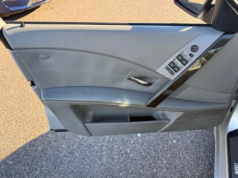 Used 2007 BMW 530i Sedan image 15