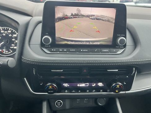 Certified 2023 Nissan Rogue SV w/ SV Premium Package image 20