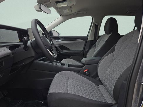 New 2026 Volkswagen Tiguan S FWD image 16