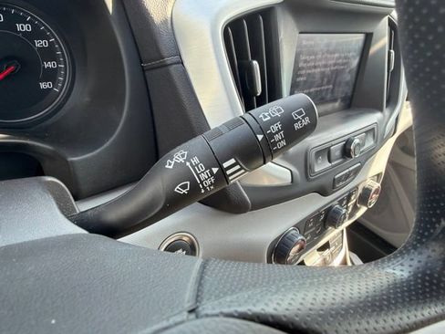 Used 2023 GMC Terrain SLE w/ Driver Convenience Package FWD image 32