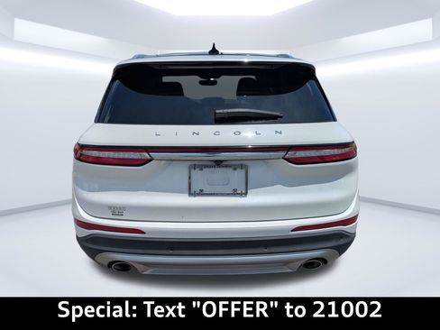 Used 2022 Lincoln Corsair Reserve w/ Elements Package FWD image 3