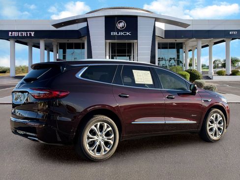 Used 2021 Buick Enclave Avenir w/ Avenir Technology Package FWD image 3