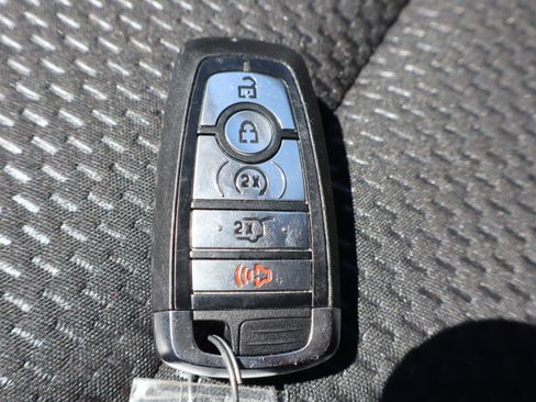 Used 2024 Ford Escape ST-Line w/ Tech Pack #1 AWD/4WD image 28