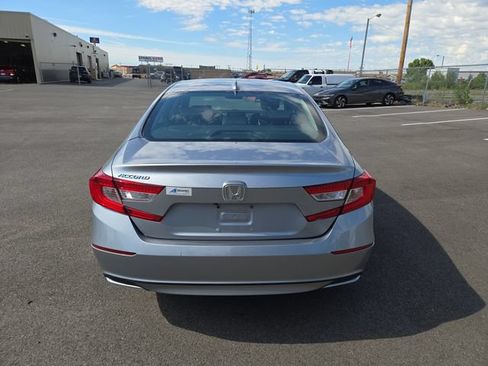 Used 2020 Honda Accord EX image 7