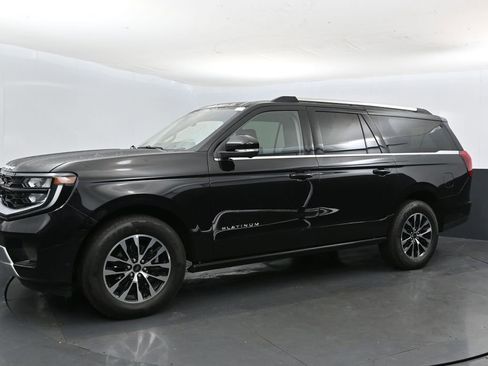 Used 2025 Ford Expedition Max Platinum AWD/4WD image 10