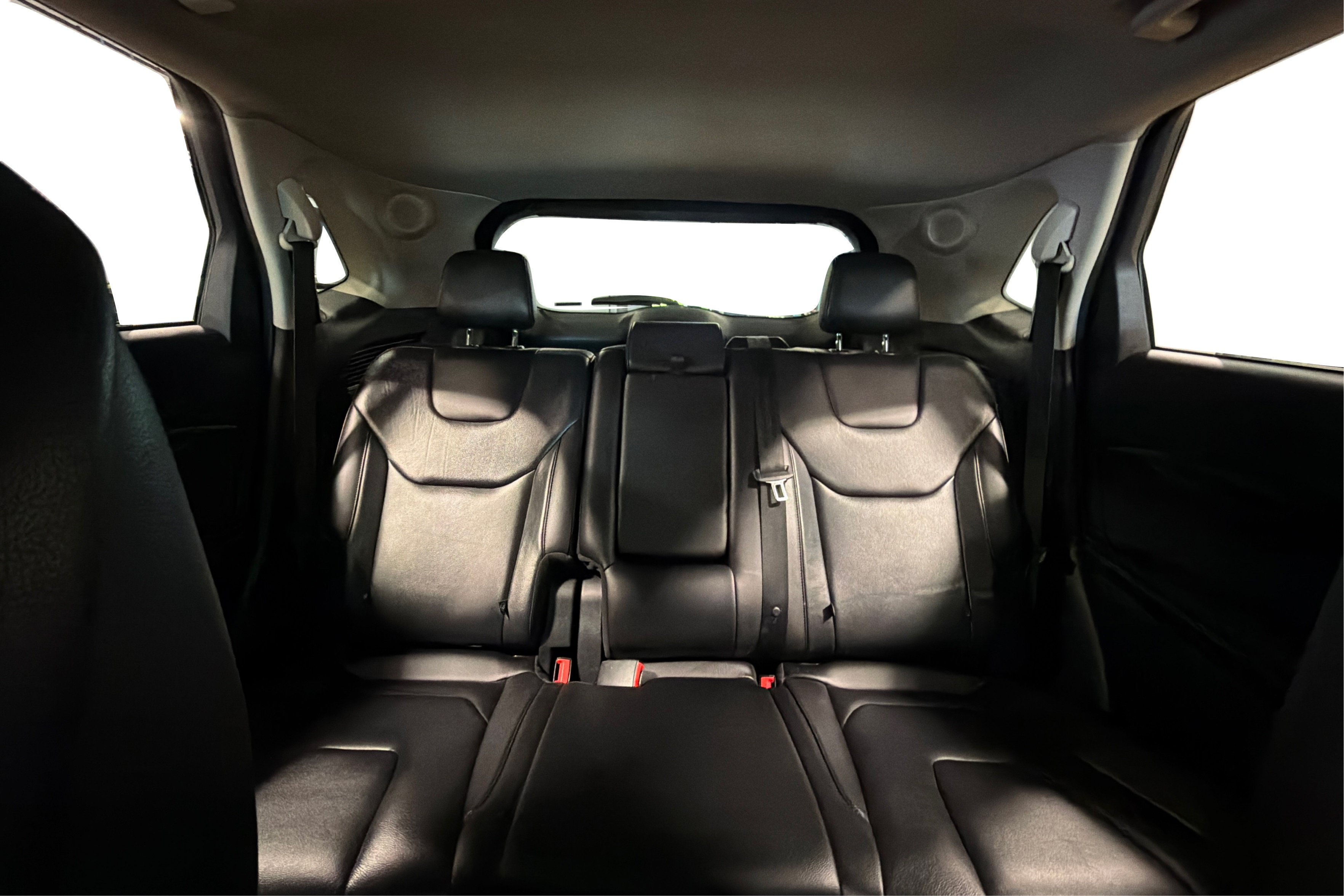 Used 2020 Ford Edge Titanium AWD/4WD image 45