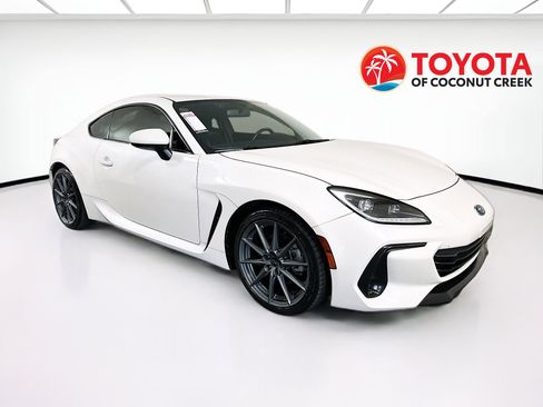 Used 2024 Subaru BRZ Limited image 1