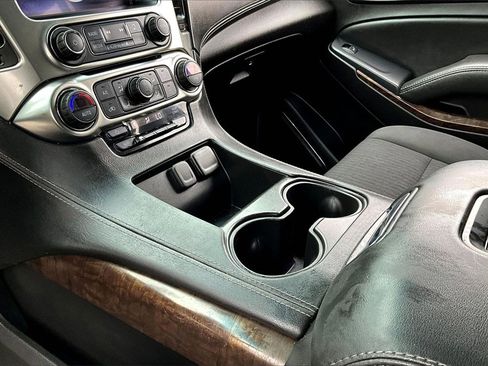 Used 2017 Chevrolet Tahoe LS image 12