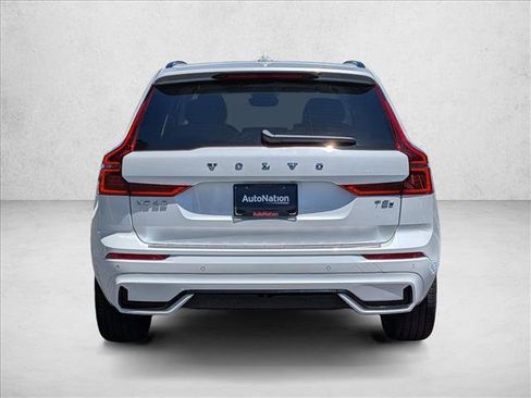 New 2026 Volvo XC60 T8 Ultra w/ Protection Package Premier AWD/4WD image 7