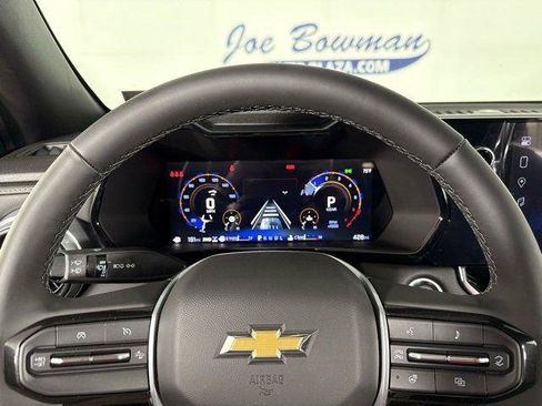 New 2025 Chevrolet Colorado LT w/ LT Convenience Package image 4